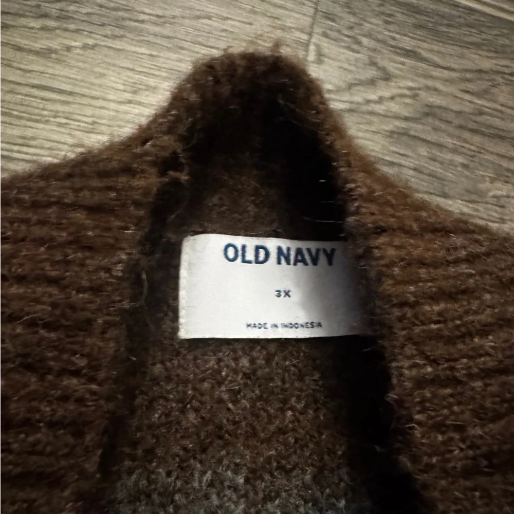 OLD NAVY Brown Patterned Sweater